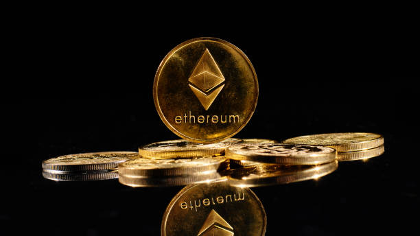 Amid an 11% Price Drop, the Count of ETH Holders in Profit Emerges
